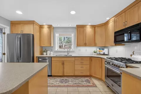 18 Bromfield Rd, Acton, MA 01720 photo 6