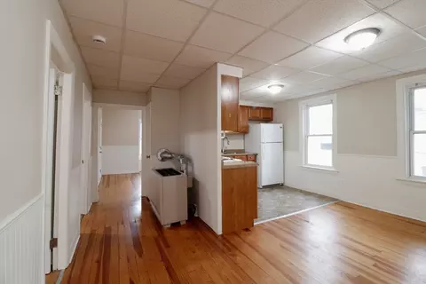Entry Way - 771 Globe St, Fall River, MA 02724 photo 1 of 2
