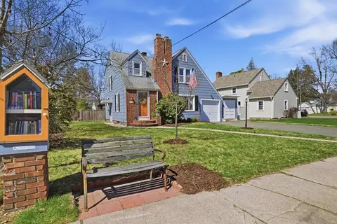 Exterior - 246 Dwight Rd, Springfield, MA 01108 photo 3 of 8