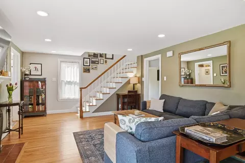 Living - 246 Dwight Rd, Springfield, MA 01108 photo 3 of 4