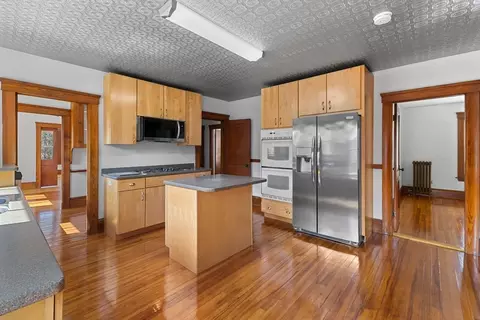 183 Pleasant St #2, Grafton, MA 01560
