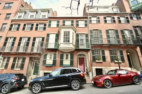 79 Pinckney, Boston, MA 02114