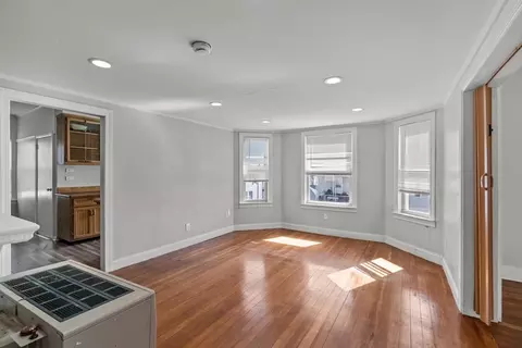 128 Cambridge St, Fall River, MA 02721 photo 18