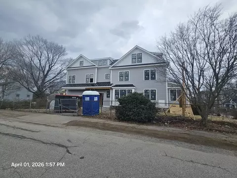 11 Greenough St, Needham, MA 02494 photo 2
