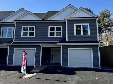 321 Winthrop St #108, Taunton, MA 02780