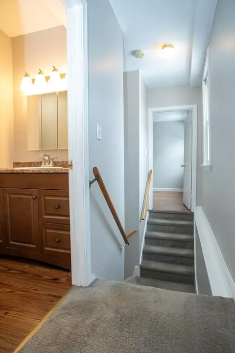 35 Cedar St #2, Gardner, MA 01440 photo 24