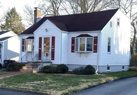 91 Kimball Rd, Dedham, MA 02026 photo 3