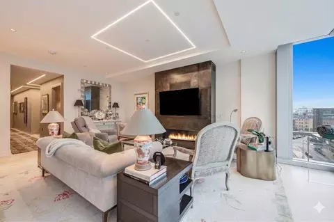 32 Traveler St #701, Boston, MA 02118