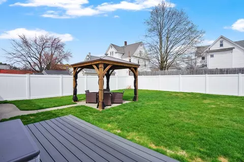 56 Thaddeus St, Chicopee, MA 01020 photo 7