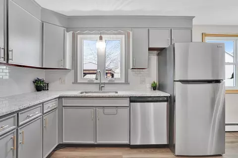 56 Thaddeus St, Chicopee, MA 01020 photo 20