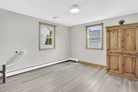 56 Thaddeus St, Chicopee, MA 01020 photo 26