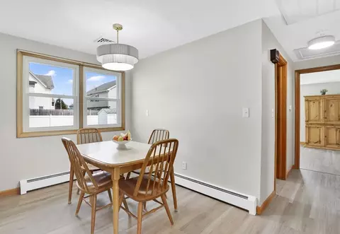 56 Thaddeus St, Chicopee, MA 01020 photo 13
