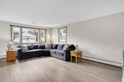 56 Thaddeus St, Chicopee, MA 01020 photo 12