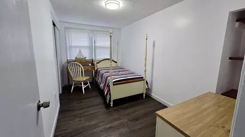 Bedroom - 86 Comet Rd, Methuen, MA 01844 photo 4 of 5