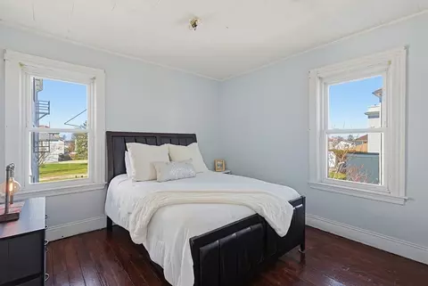 464 Birch St, Fall River, MA 02724 photo 9