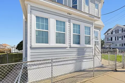 464 Birch St, Fall River, MA 02724 photo 24