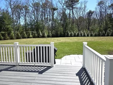 31 Falling Leaf Ln, Barnstable, MA 02655 photo 3