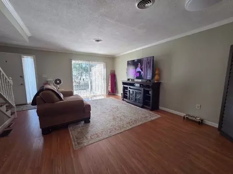 1 Markham Cir #D, Ayer, MA 01432 photo 2