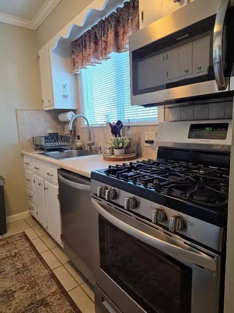 1 Markham Cir #D, Ayer, MA 01432 photo 5