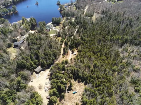 197 Lakeshore Dr, Ashburnham, MA 01430