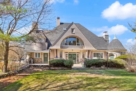 12 Jasper Ln #12, Randolph, MA 02368