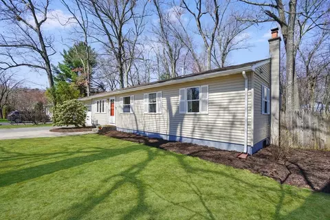 70 Quentin Rd, Springfield, MA 01129 photo 33