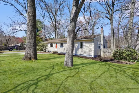 70 Quentin Rd, Springfield, MA 01129 photo 32