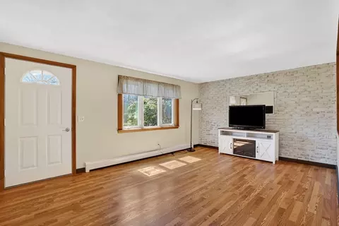 70 Quentin Rd, Springfield, MA 01129 photo 10