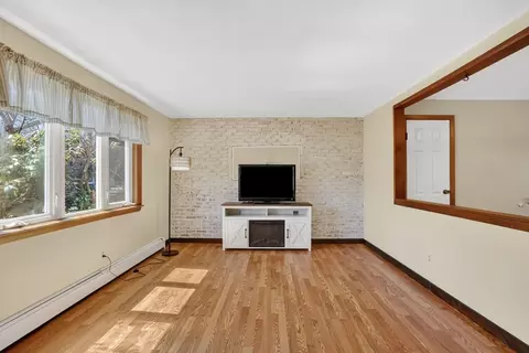 70 Quentin Rd, Springfield, MA 01129 photo 13