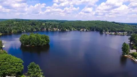 7 Cedar Rd, Spencer, MA 01562