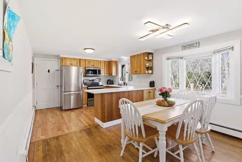 38 White Oak Trl, Centerville, MA 02632 photo 4