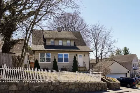 618 Mill St, Worcester, MA 01602