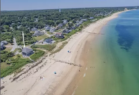 67 Phillips Rd, Buzzards Bay, MA 02532