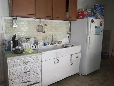 68-72 Mooreland St, Springfield, MA 01104 photo 26