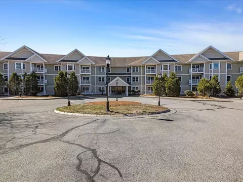 490 Main St #205, Northborough, MA 01532