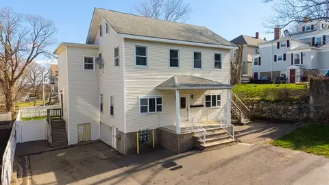 36 Mcclure Pl, Fall River, MA 02720