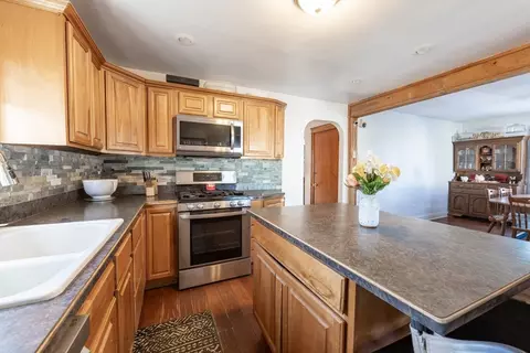 103 Chicago St, Fall River, MA 02721 photo 11