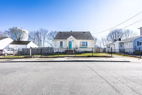103 Chicago St, Fall River, MA 02721 photo 2
