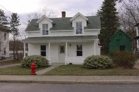 95 South St, Athol, MA 01331
