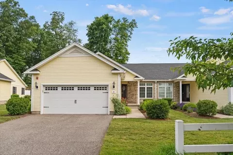 62 Beech Hill Rd #62, West Springfield, MA 01089