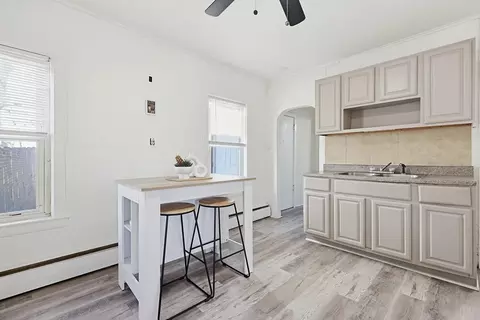 69 E Central, Worcester, MA 01605 photo 25