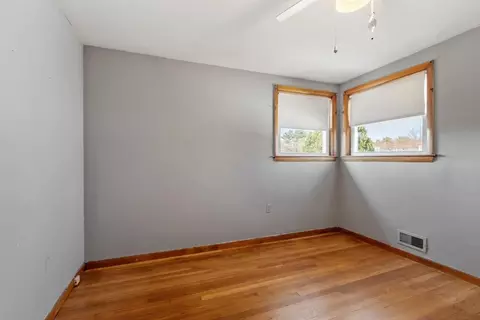 28 Hibiscus Ave, Waltham, MA 02451 photo 19