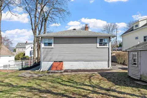 28 Hibiscus Ave, Waltham, MA 02451 photo 31