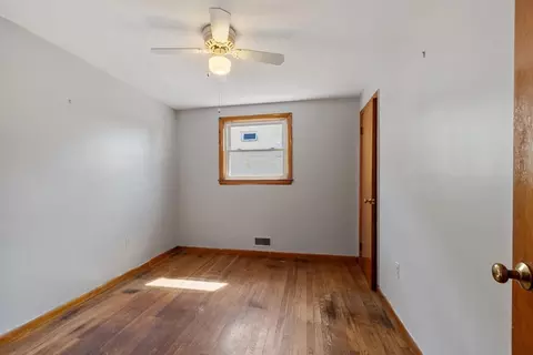 28 Hibiscus Ave, Waltham, MA 02451 photo 16