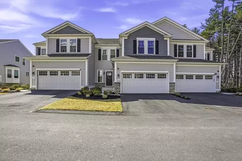 11 Winslow Ln #2, Grafton, MA 01536