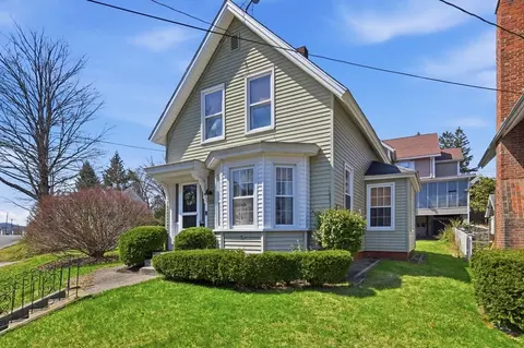 53 Chestnut St, Ware, MA 01082