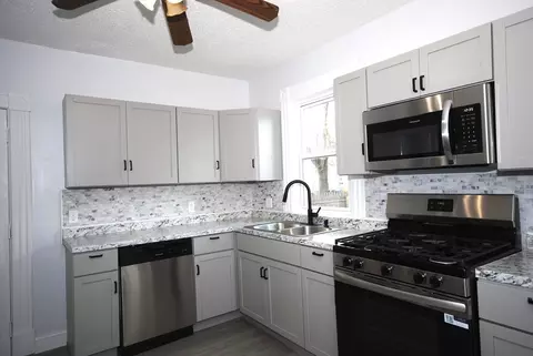 Kitchen - 72 Hall St, Springfield, MA 01108 photo 2 of 5