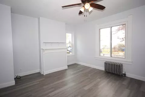 Living - 72 Hall St, Springfield, MA 01108 photo 3 of 5