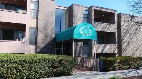 68 Shrewsbury Green Dr #J, Shrewsbury, MA 01545