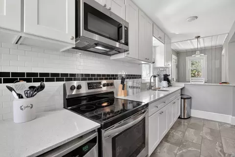 Kitchen - 51 Swifts Beach Rd, Wareham, MA 02571 photo 2 of 3